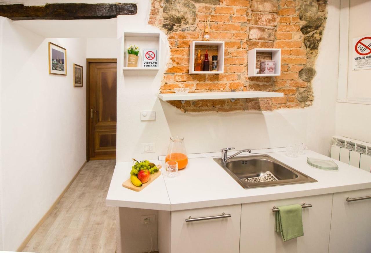 Loft & Espace Maison 1706 Lago Orta Borgomanero Buitenkant foto